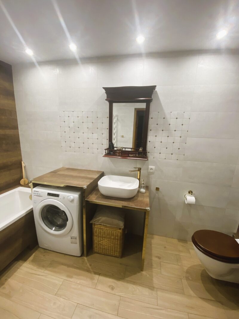 Realizacja rustykalnej łazienki – Rustic bathroom realization